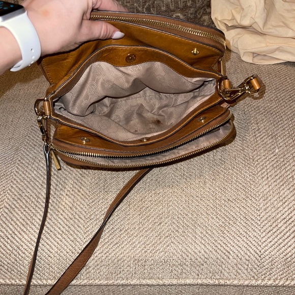 Michael Kors brown leather crossbody - Picture 6 of 10